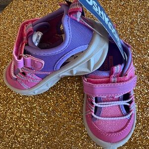 OshKosh B'gosh NWT Pink and Purple Kids Sneakers. Size 6 Tod. Machine washable